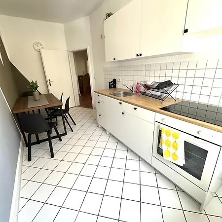 Lichtdurchflutetes Im Herzen Reudnitz Apartamento Leipzig